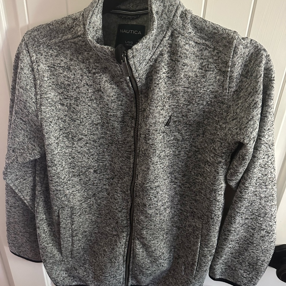 Only worn once, very good condition